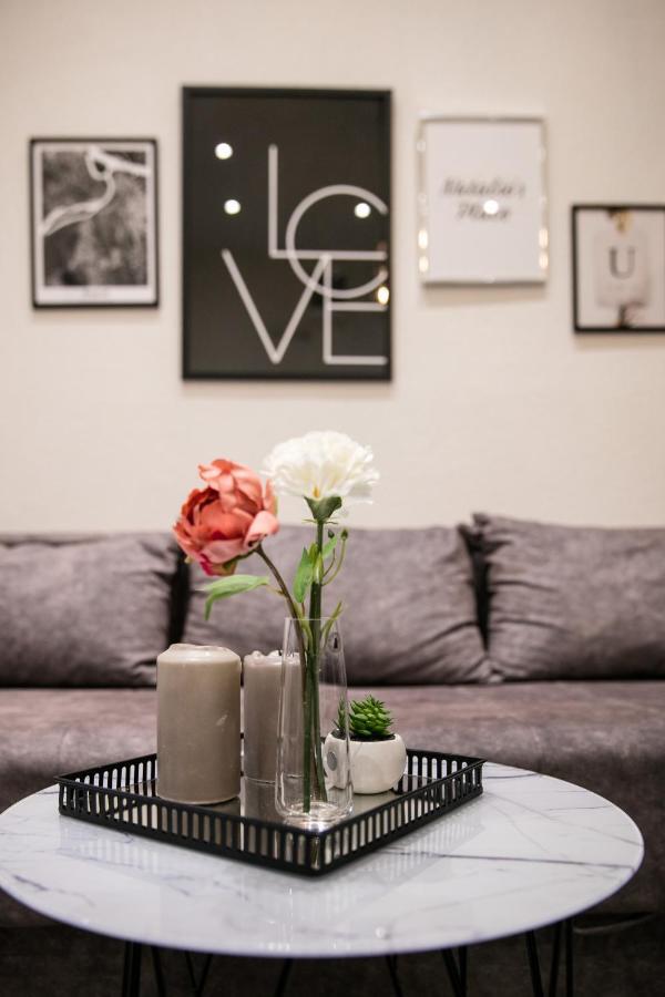 Natalie'S Place Beograd Bagian luar foto
